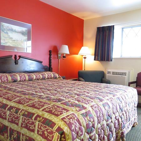 Americas Best Value Inn Arkansas City Extérieur photo